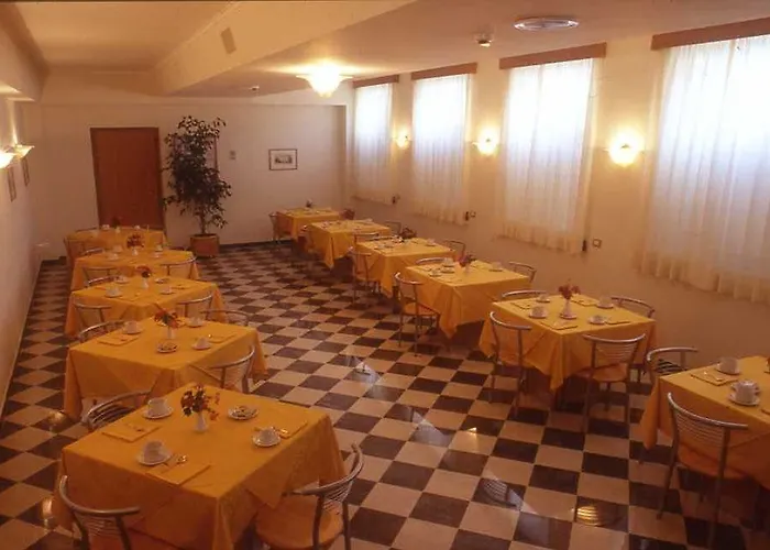 Casa Caburlotto 호텔 3*