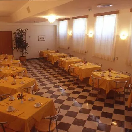 Casa Caburlotto Szálloda 3*