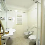 Casa Caburlotto 3* רומא