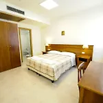 Casa Caburlotto 3* רומא