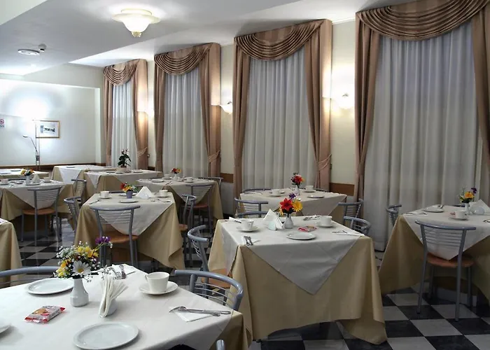 فندق Casa Caburlotto 3*