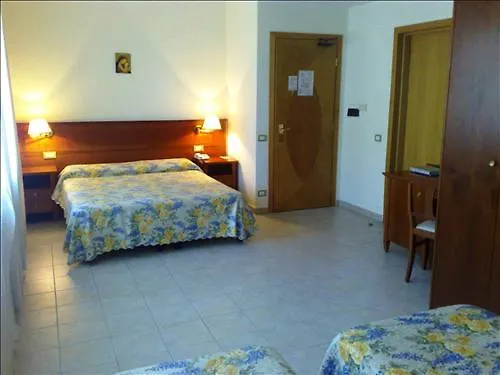 فندق Casa Caburlotto 3*